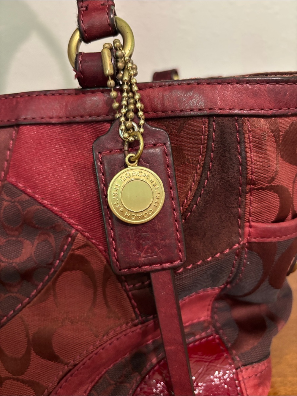 ❤️ OG COACH ❤️ - Picture 2 of 7